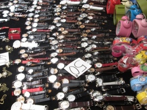 Nhiễm độc da vì dùng đồng hồ đeo tay giá rẻ